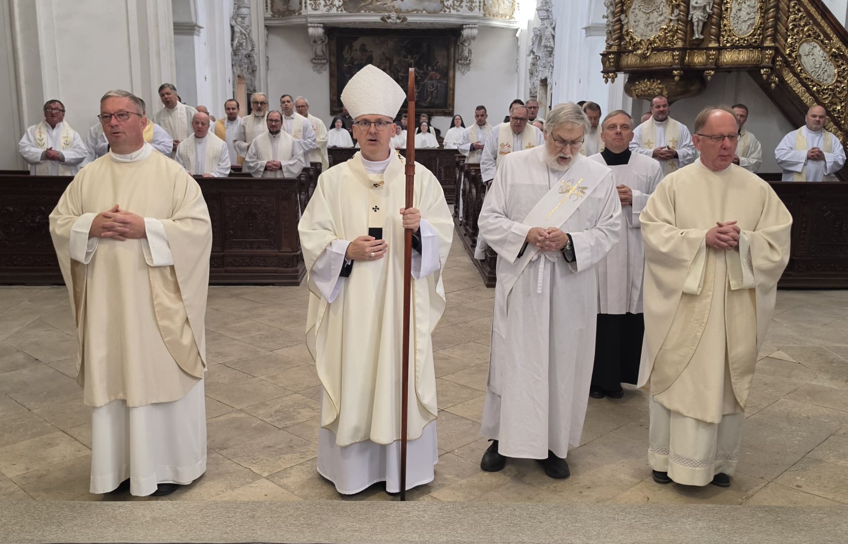 Pouť kněží a jáhnů litoměřické diecéze za vlastní posvěcení